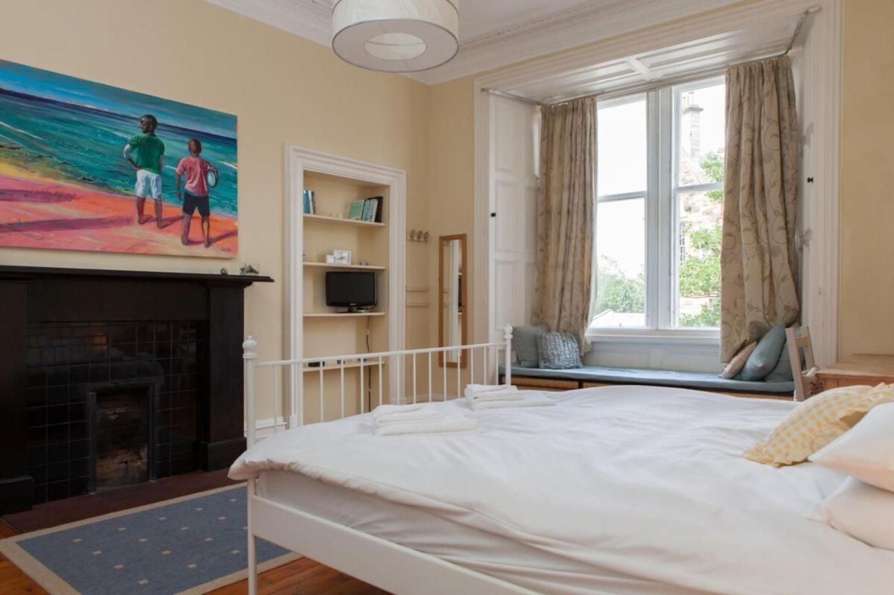 Amazing 4 Bedroom Apartment Just Off The Meadows Edinburgh Exterior foto